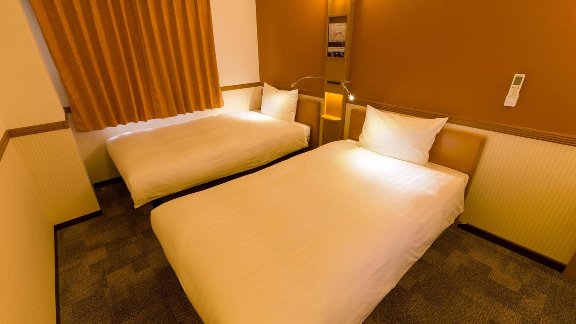 Toyoko Inn Takamatsu Hyogomachi Номер фото
