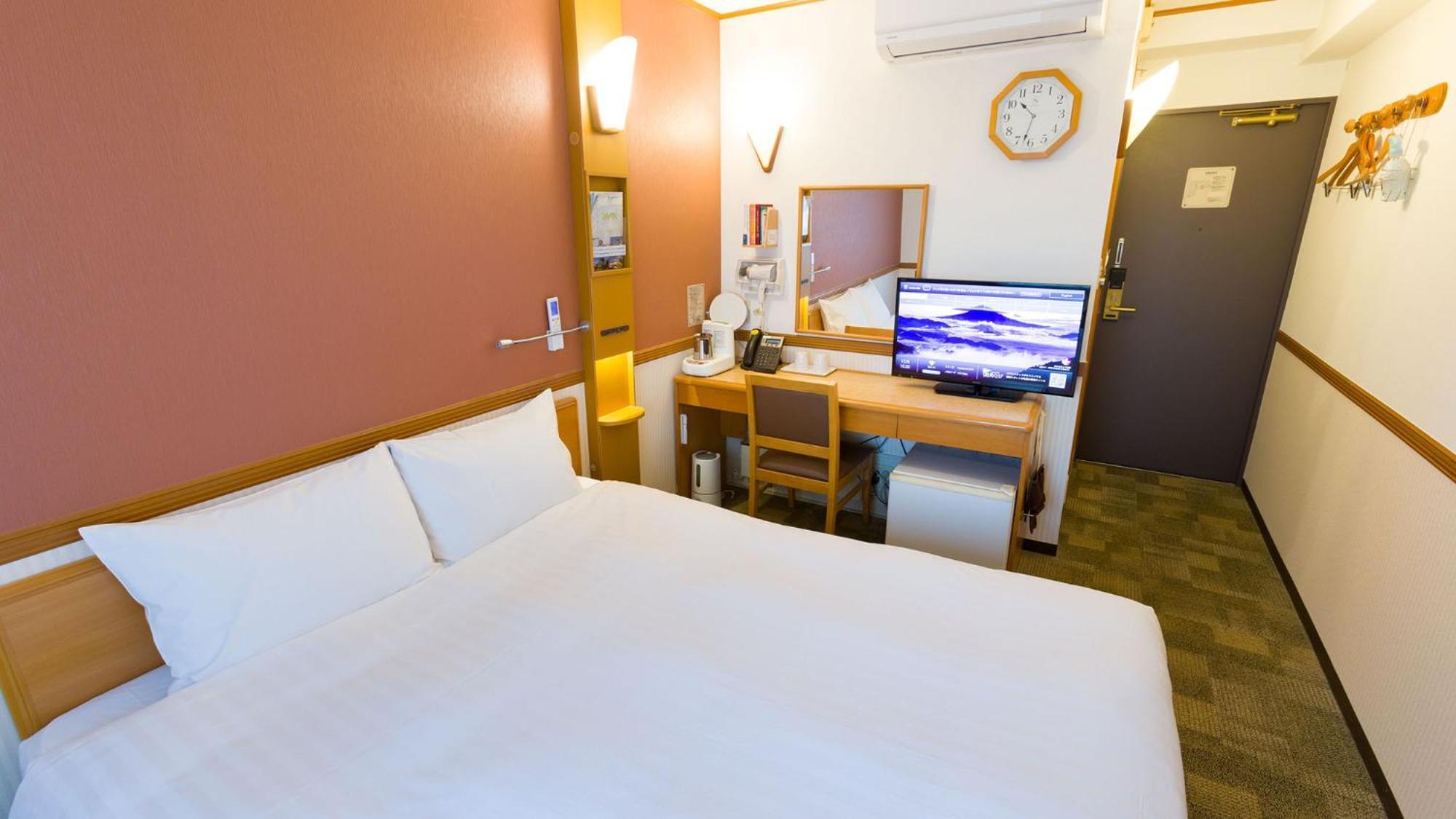 Toyoko Inn Takamatsu Hyogomachi Номер фото